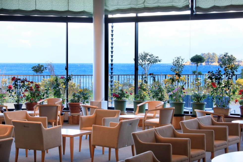 ラウンジ ｢海のシルクロード｣