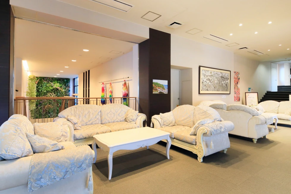 ラウンジ ｢海のシルクロード｣