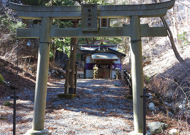 鯨山神社