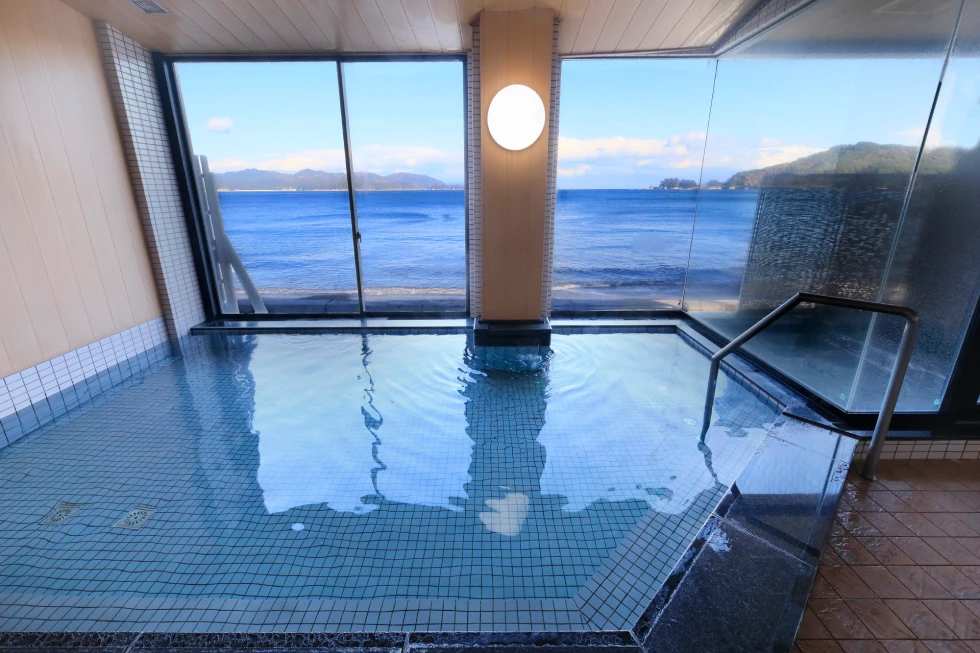 大浴場「花の湯」