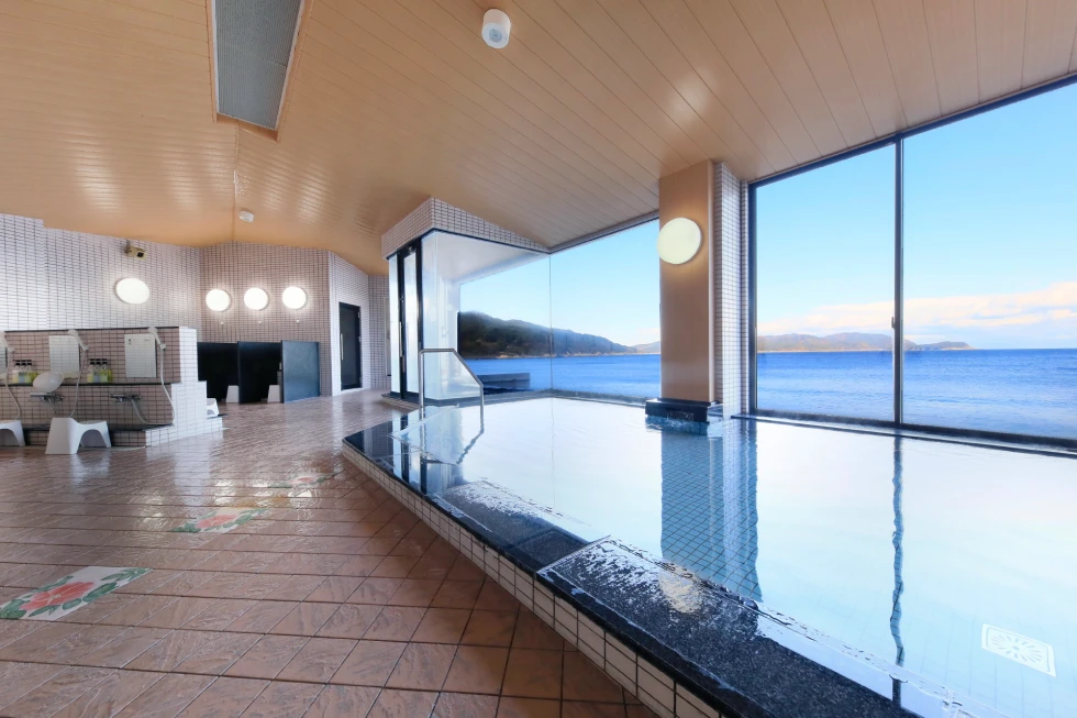 大浴場「花の湯」